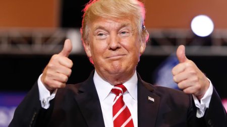 Tramp özünü Venesuelanın müvəqqəti prezidenti "təyin etdi" - FOTO