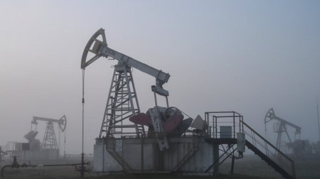 Rusiyada neft hasilatı ən aşağı səviyyəyə endi