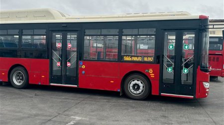 165 nömrəli marşrutdan ŞİKAYƏT &ndash; Sərnişinlər saatlarla niyə avtobus GÖZLƏYİR?