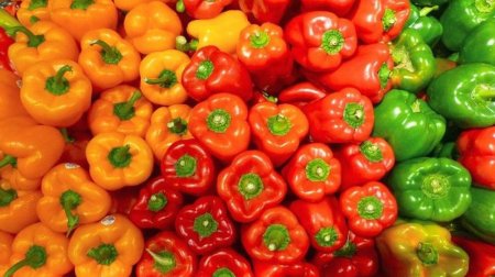 Xərçəngə qarşı, immunitet gücləndirici, vitamin rekordçusu - Bolqar bibərinin hansı rəngi güclüdür?
