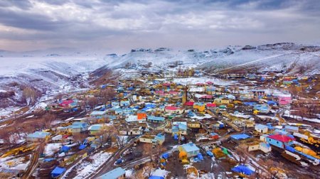 İlin 9 ayı donan kənd: Min illik ənənə ilə həyatda qalırlar