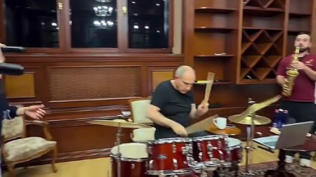 Paşinyanın musiqi qrupu yanvarın 30-da KONSERT VERƏCƏK - VİDEO