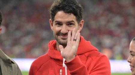 Sabiq futbolçu Çempionşip klubunu almağa HAZIRLAŞIR