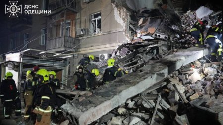 Rusiya Odessa şəhərinə zərbə endirdi &ndash; Xəsarət alanlar var - FOTO