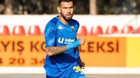 &ldquo;Kəpəz&rdquo;in legioneri niyə Azərbaycana qayıtmır? &ndash; Baş məşqçidən AÇIQLAMA