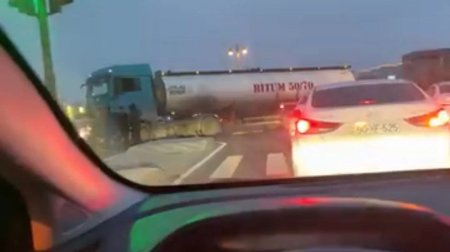 Nobel prospektində ağır yol qəzası baş verdi - VİDEO