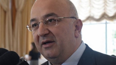 Sabiq nazirə artıq pensiya ödənilibmiş - İndi geri alınır