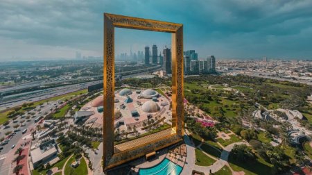 Bu ölkədə qızıldan küçə salınacaq