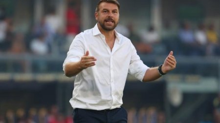 Ağır məğlubiyyətdən sonra baş məşqçi klubdan göndərildi