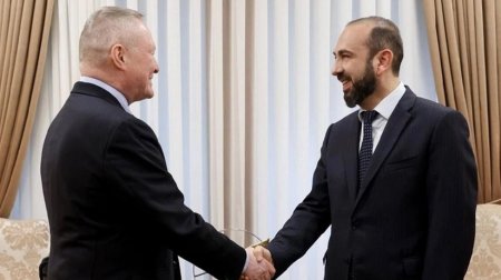 Mirzoyan Avropa Şurasının rəsmisi ilə Ermənistan və Azərbaycan arasında sülhü MÜZAKİRƏ EDİB