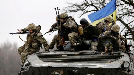 Ukrayna ordusu &ldquo;İskəndər-M&rdquo; üçün döyüş sursatı istehsal edən zavoda zərbə endirdi - VİDEO