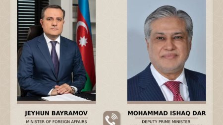 Ceyhun Bayramov pakistanlı həmkarı ilə regional təhlükəsizliyi MÜZAKİRƏ ETDİ - YENİLƏNİB