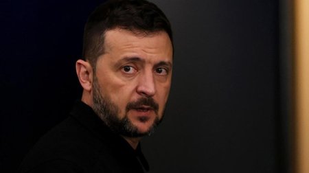 Zelenski: Rusiya bu həftə Ukraynaya 1300-dən çox zərbə dronu &ldquo;göndərib&rdquo; - VİDEO