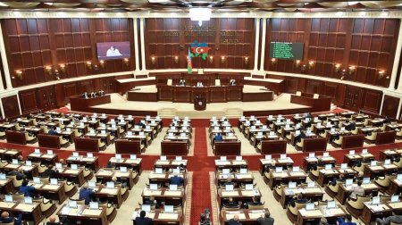 Azərbaycanda deputatların sayı ARTIRILACAQ?