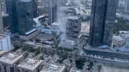 İran Dubay Beynəlxalq Maliyyə Mərkəzini vurdu &ndash; VİDEO