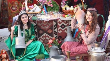 Novruzun ən ilginc FALLARI &ndash; Dəli ola bilərsiniz...