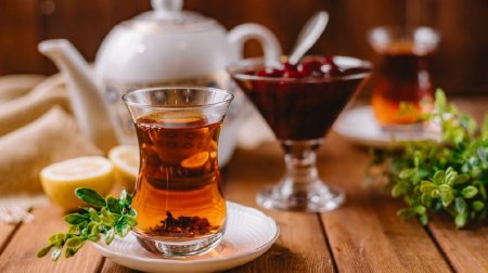 Gün ərzində neçə fincan çay içmək olar? - Həkim MƏSLƏHƏTİ