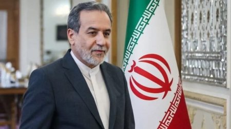 Abbas Əraqçi: Regional müharibə diplomatiyanın qapısını əbədi bağlayacaq