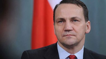 Polşanın XİN başçısı: &ldquo;Orbanı dəstəkləyən Moskvaya kömək edir&rdquo;