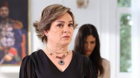 &ldquo;O halda görüşməyə utanırdı&rdquo; - Video