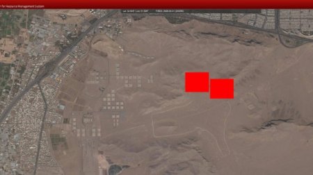 İsfahanda anbar bunker əleyhinə bombalarla vuruldu &ndash; FOTO - VİDEO