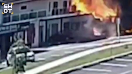 Braziliyada təyyarə restorana çırpıldı &ndash; ANBAAN VİDEO