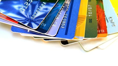 Azərbaycanda debet kartları ilə aparılmış əməliyyatların HƏCMİ