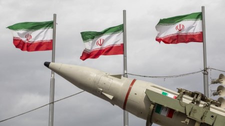 İran Küveytdə ABŞ-nin vertolyot hazırlıq mərkəzinə zərbə endirdi