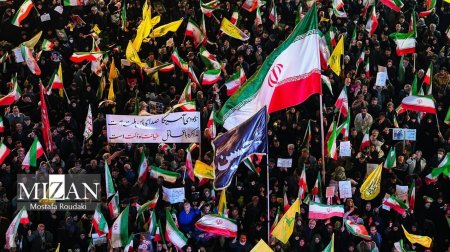 Xameneinin anım mərasimində izdiham &ndash; VİDEO