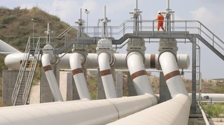 Səudiyyə Ərəbistanı: Şərq-Qərb neft kəməri tam gücü ilə işə düşüb