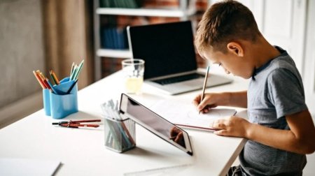 SON DƏQİQƏ! Bakıda bəzi məktəblər və universitetlər distant təhsilə keçəcək