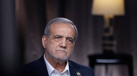 Pezeşkian ABŞ-ın dəniz blokadası haqda: &ldquo;Uğursuzluğa məhkumdur&rdquo;