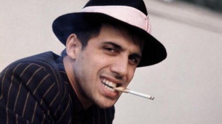 Bir zamanların sevilən aktyoru bu görüntüsü ilə sevənlərini üzdü - FOTO