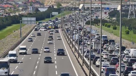 Bakının bu ərazisində QƏZA səbəbindən sıxlıq var