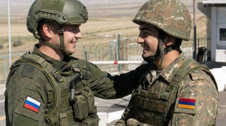 Paşinyanın &ldquo;Rusiya sərhədçilərinə pul ödəyirik&rdquo; açıqlaması NƏYƏ XİDMƏT EDİR?