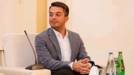 İcra başçısı müavinini işdən çıxardı- Foto