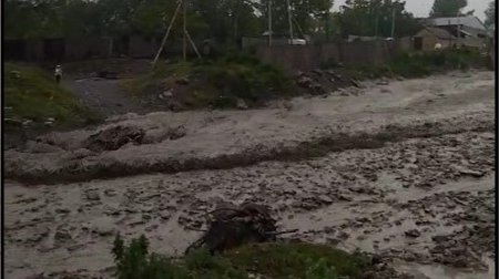 Dağlara leysan yağdı, çaya bir neçə metr hündürlükdə lil qatı gəldi - FOTO/VİDEO