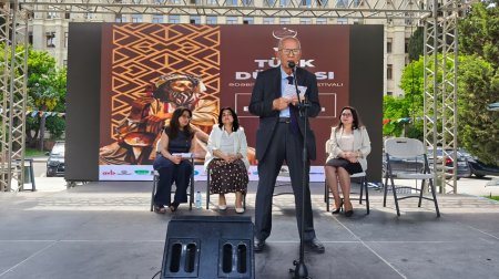 Şərq poeziyasının zirvəsi - Xaqani Şirvaninin 900 illik irsi yad edildi