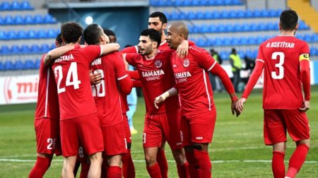 10 futbolçu &ldquo;Araz Naxçıvan&rdquo;ı tərk etdi &ndash; ADLAR