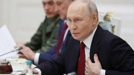 Putin: &ldquo;Məqsəd rusiya cəmiyyətini parçalamaqdır&rdquo;