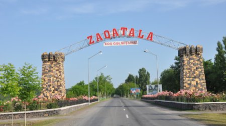 Zaqatalada kişi hovuzu təmir edərkən yandı