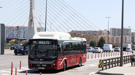 Sürücülərin NƏZƏRİNƏ! "Koroğlu"da hərəkət istiqamətləri dəyişdirilir &ndash; FOTO