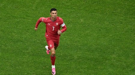 DÇ-2026: Kriştianu Ronaldu Özbəkistanla matçda hesabı açdı