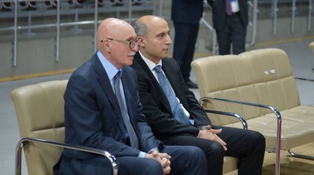Nazir məktəblilərin basketbol yarışını izlədi - FOTO