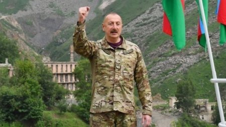 "Yaşasın Azərbaycan əsgəri!" - VİDEOÇARX