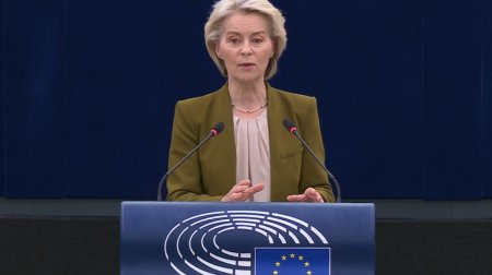 Ursula fon der Lyayen Azərbaycana gəlir