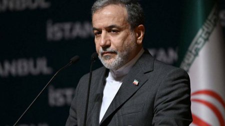 Əraqçı İraqda Qasım Süleymaninin öldürüldüyü yerə baş çəkdi - VİDEO