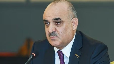 Sabiq nazirin dəbdəbəli mənzili yarı qiymətinə satışa çıxarıldı