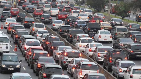 Tıxaclar iqtisadiyyata nə qədər zərər vurur? &ndash; Açıqlama