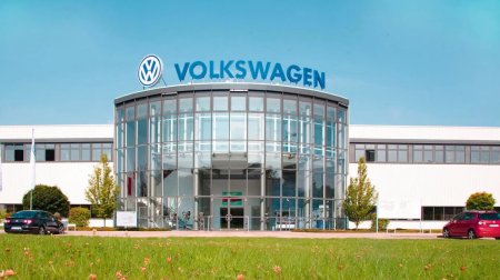 "Volkswagen"in 50 minədək iş yeri LƏĞV EDİLƏCƏK